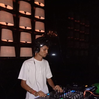 DJ Prathz