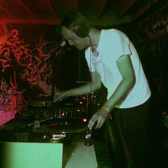 DJ Zyron