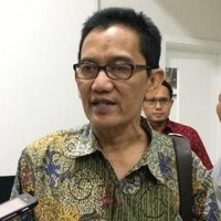 2017-01-18 Topik Idola - Fahmi Radhi by Radio Idola Semarang