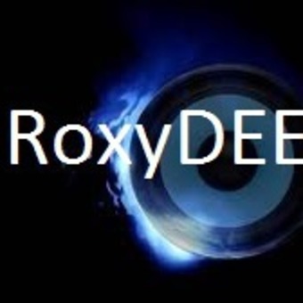 dj Roxy Dee
